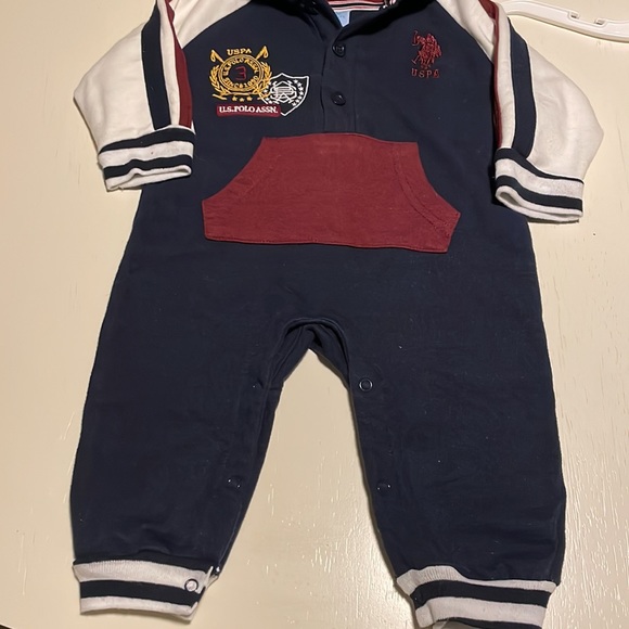 Size 12 month US Polo Association one piece outfit with hood - Picture 2 of 6